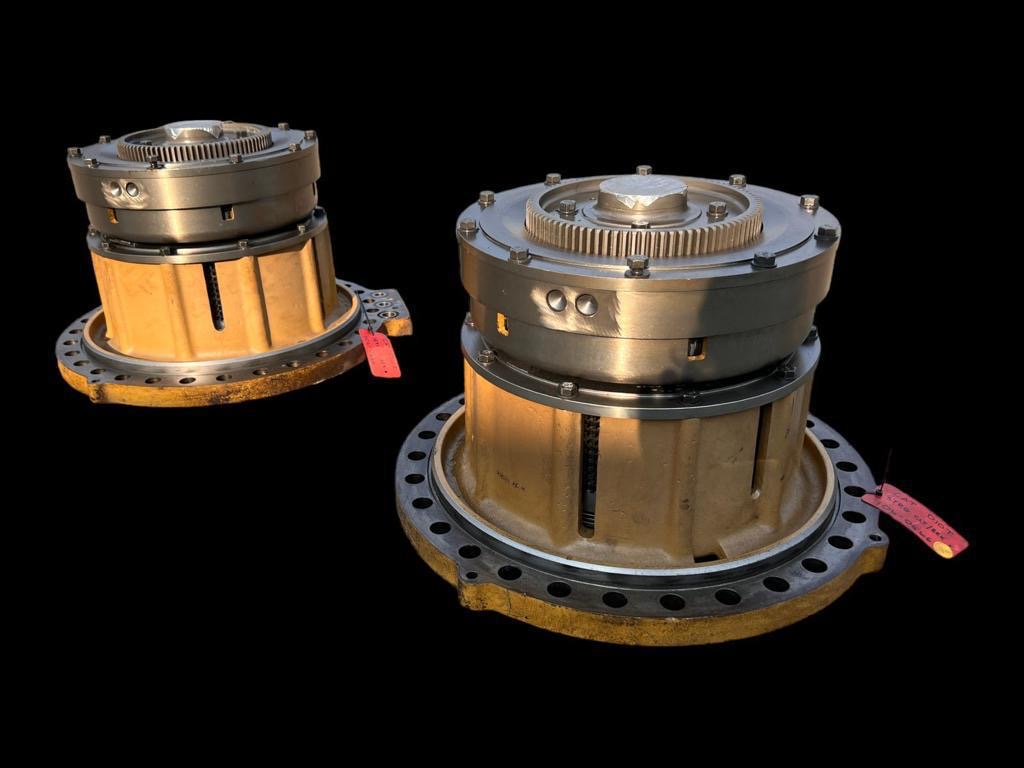 CAT D10T Steering Clutch