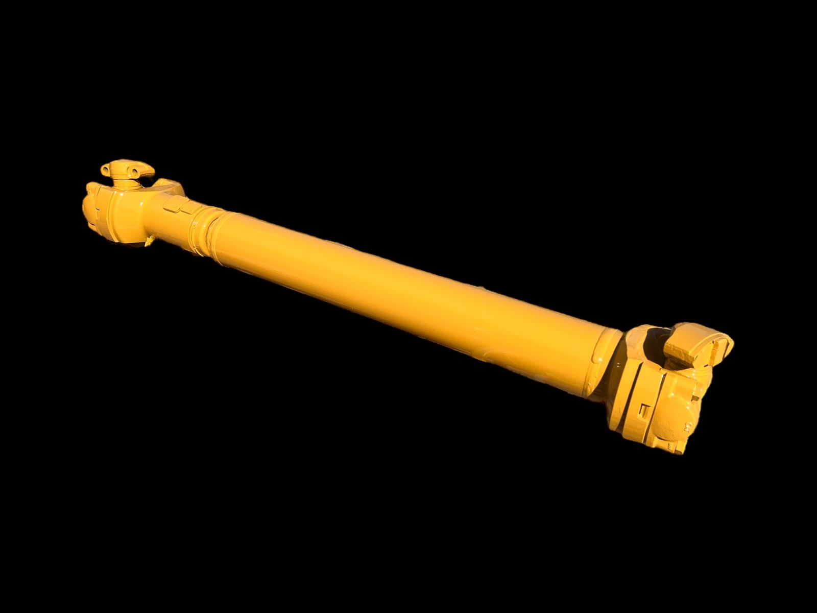 CAT 777D Main Driveshaft Gp